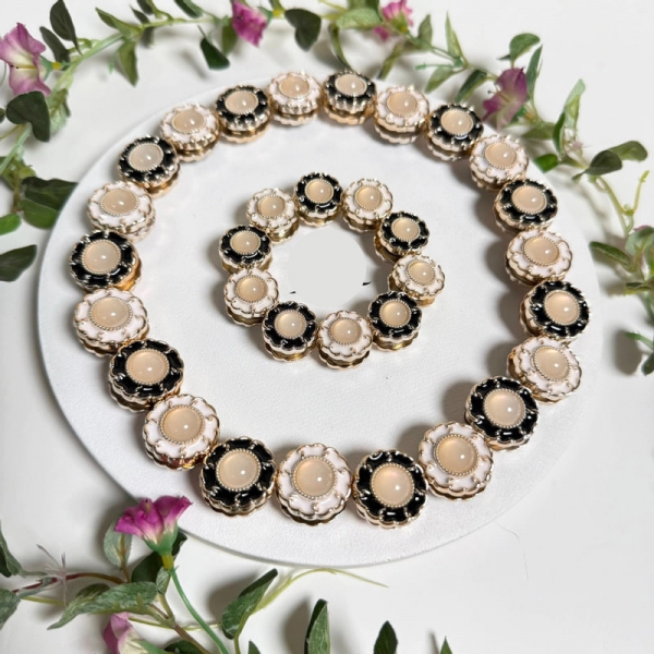 گیره مغناطیسی مرواریدی